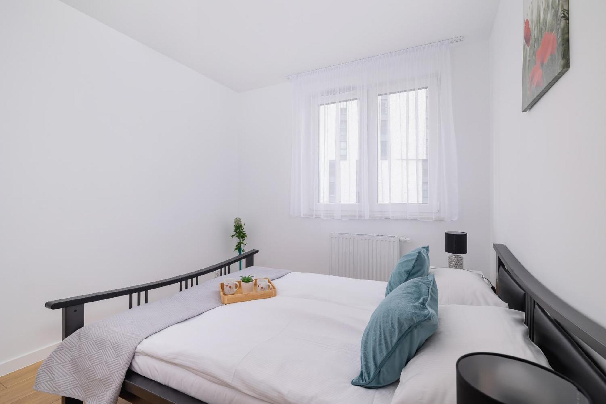 Modern Apartment With Parking Near Tauron Arena By Rent Like Home Kraków Zewnętrze zdjęcie
