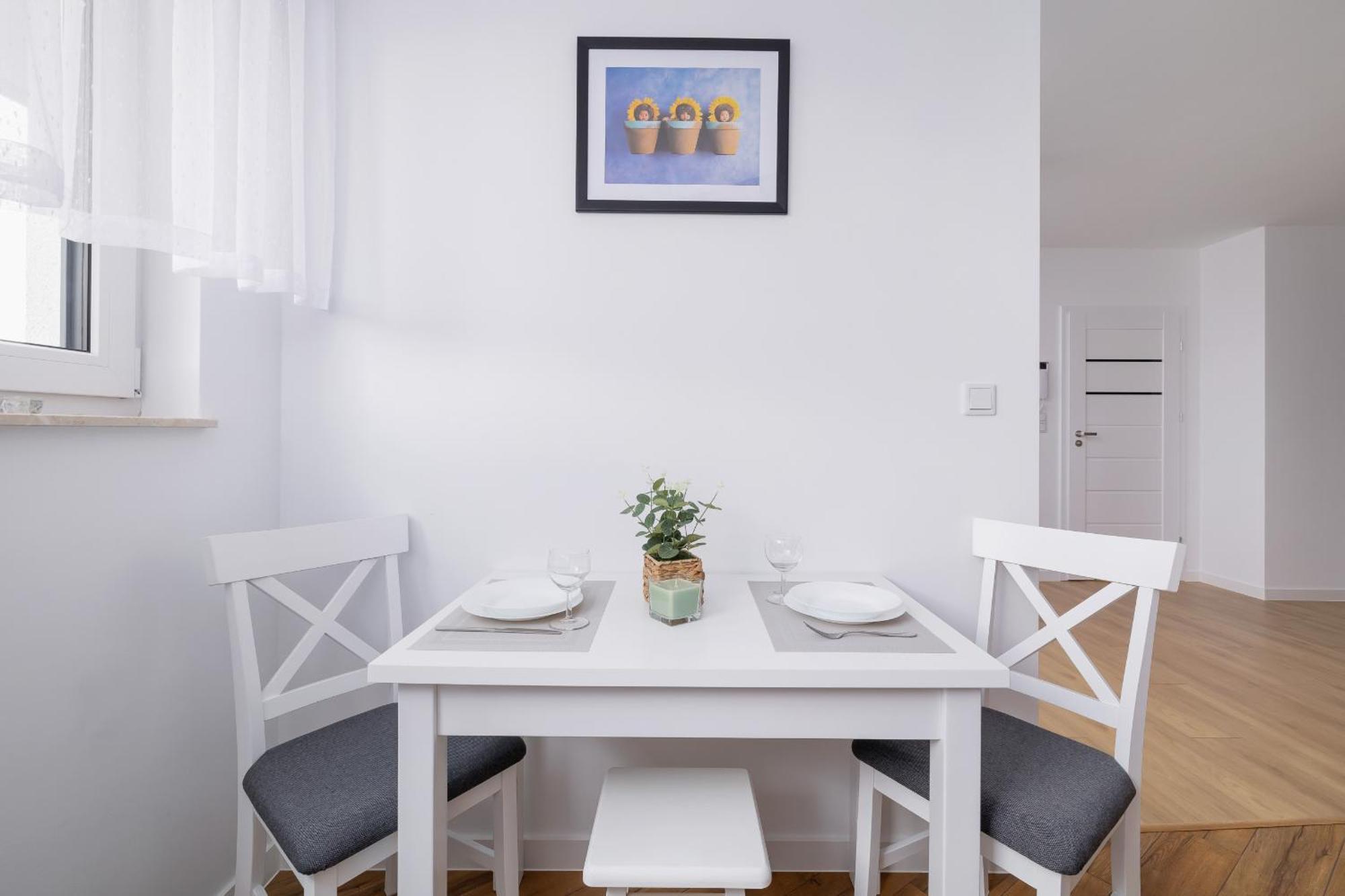 Modern Apartment With Parking Near Tauron Arena By Rent Like Home Kraków Zewnętrze zdjęcie
